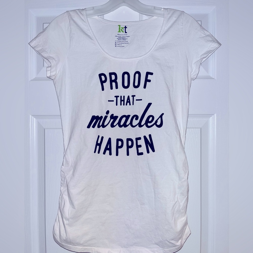 Cute Maternity Graphic T-shirt